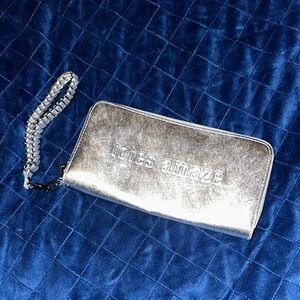 Totes Amaze Metallic Wristlet